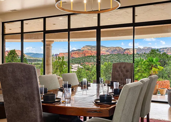 Sedona Palatial Paradise: Infinity Pool, Spa & Epic Views! *