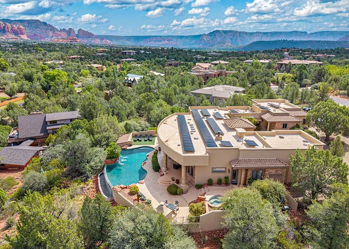 Sedona Palatial Paradise: Infinity Pool, Spa & Epic Views! *